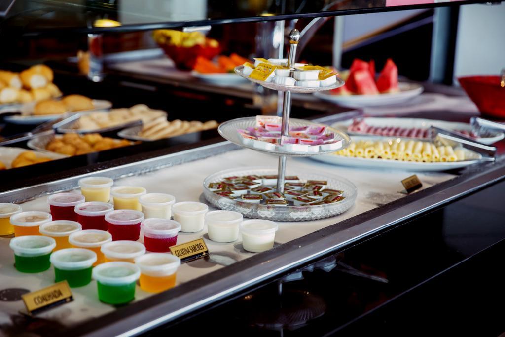 Galatas Golden Hotel Patos de Minas Ngoại thất bức ảnh